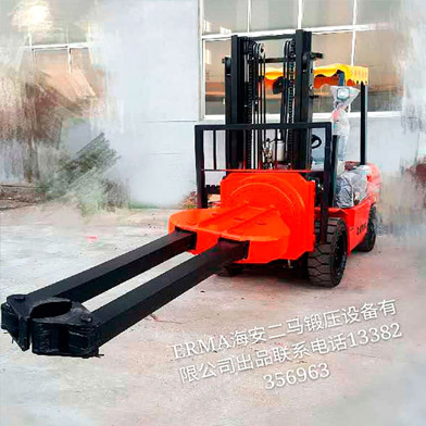 無(wú)軌鍛造裝取料機(jī)