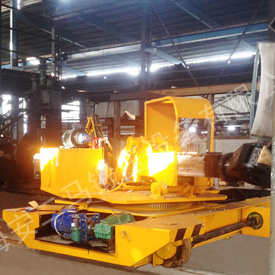 有軌鍛造裝取料機(jī)